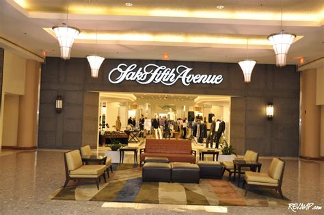 saks tysons galleria